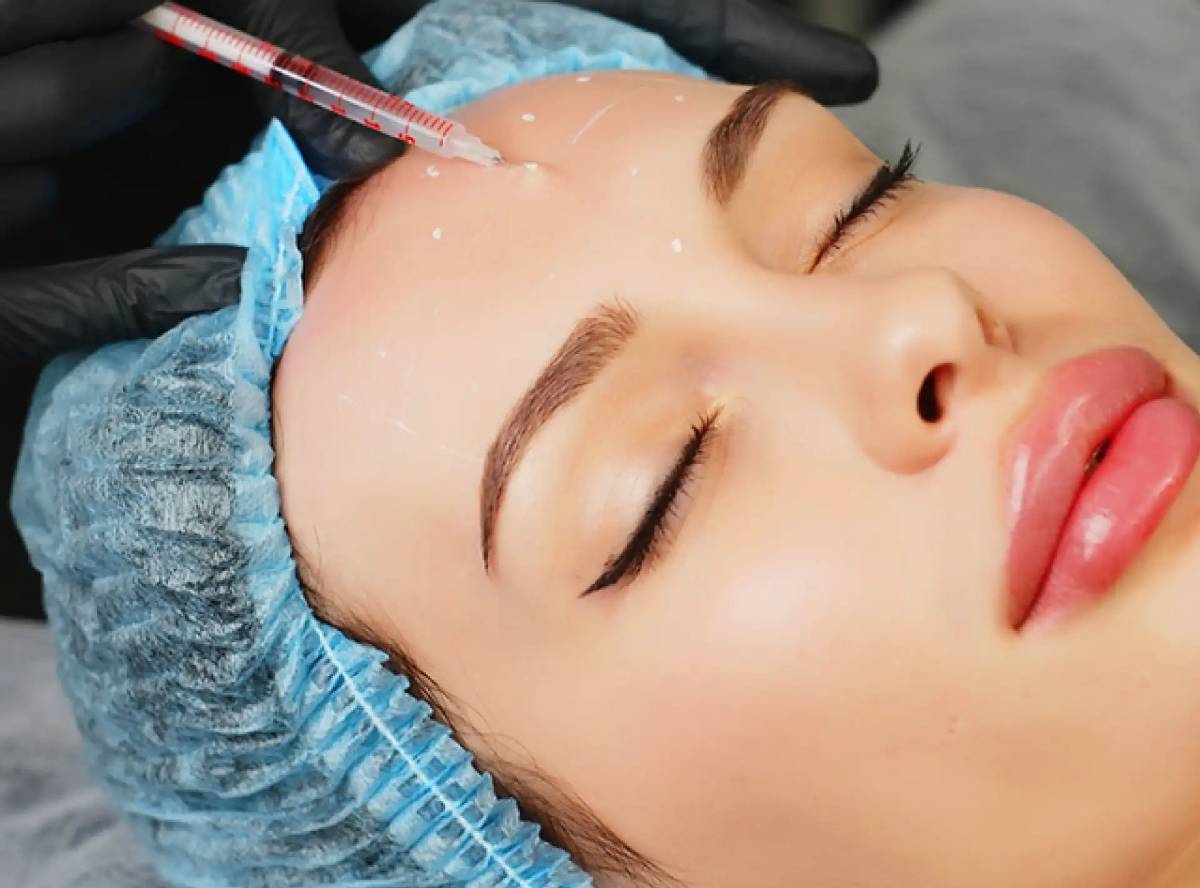 تزریق ژل و بوتاکس در کرج | کلینیک آنسه